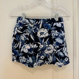 Abercrombie & Fitch Floral Skort - Size XS
